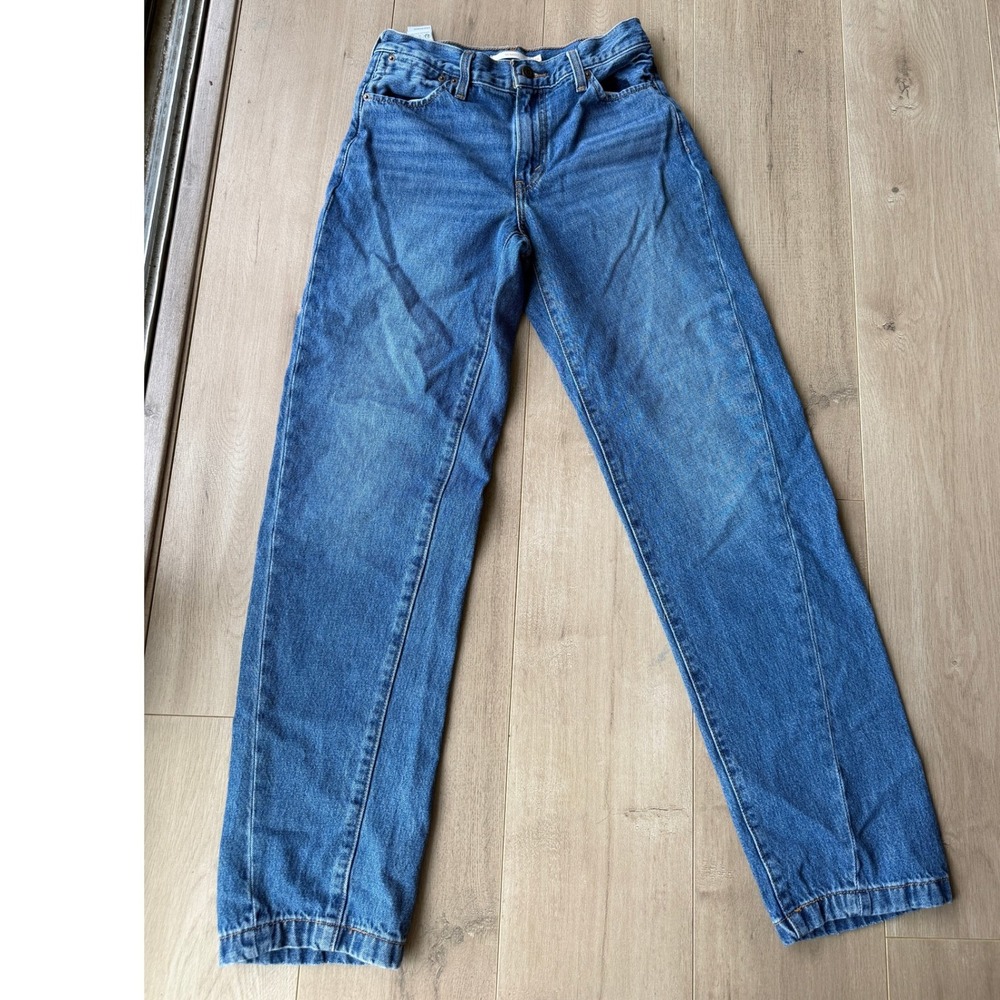 Levi's 94 Baggy Jeans Women's sz 26 Medium Wash Blue High Rise Straight Leg